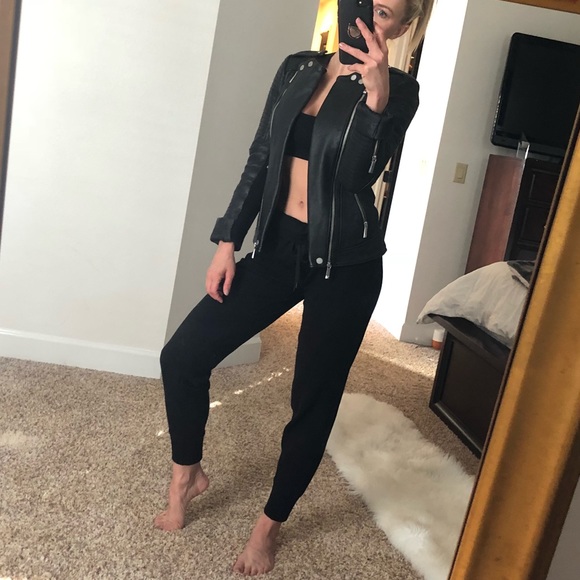 BCBG 🔥 Black leather jacket - Picture 2 of 8